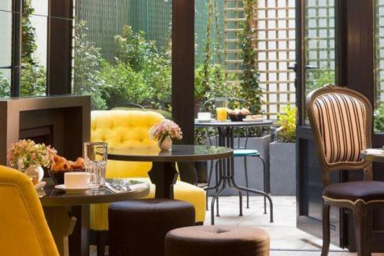Les Plumes Hotel