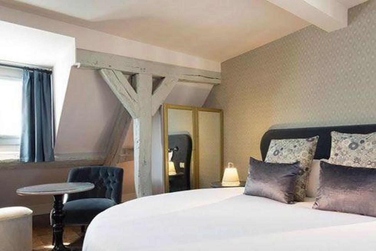 Les Plumes Hotel