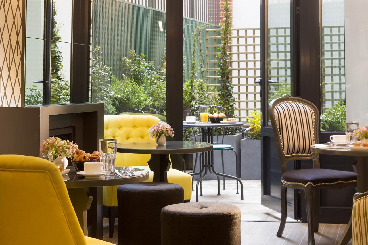 Les Plumes Hotel