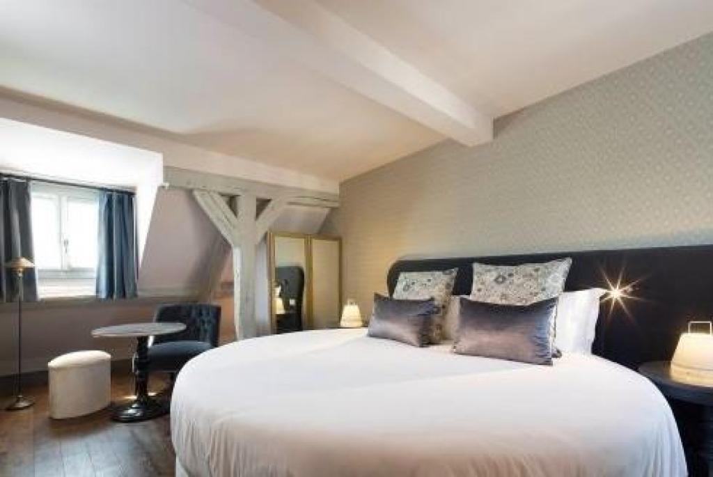Les Plumes Hotel