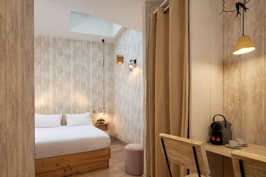 Les Plumes - Chambre Familiale Terrasse